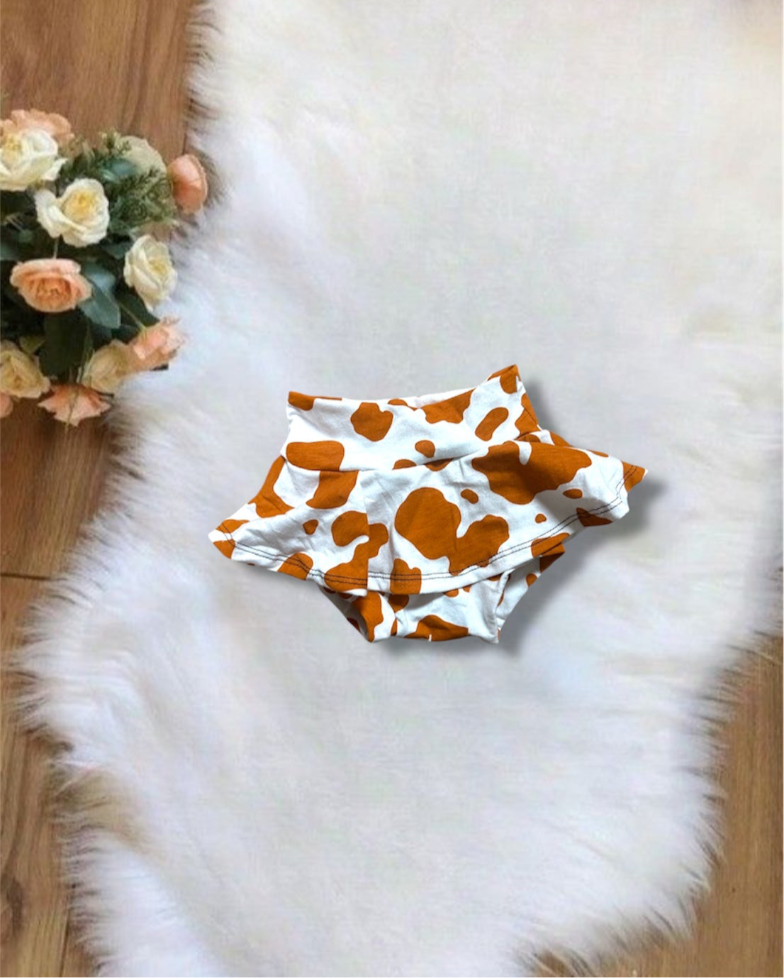 Skirted bummies 6-9m