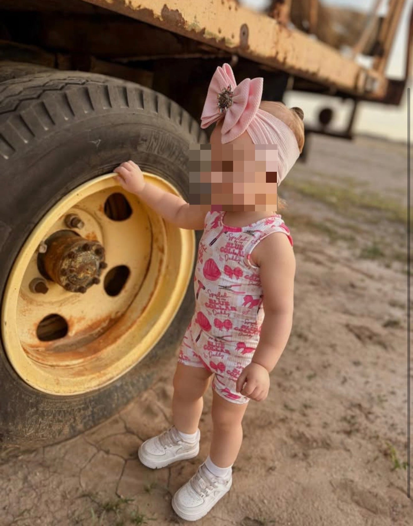 Ollie Romper